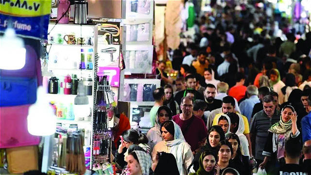 اقتصاد ايران در وضعيت شبه جنگي قرار دارد